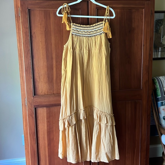 Velvet by Graham & Spencer Dresses & Skirts - Velvet by Graham & Spencer dress. Size L.